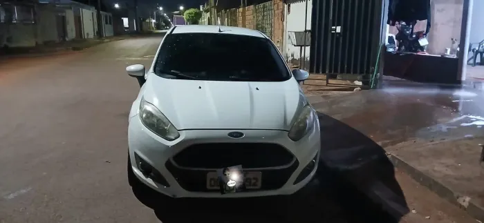 Ford Fiesta 1.5 16V Flex Mec. 5P 2015