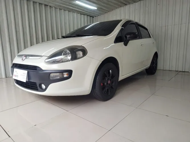 Fiat Punto Attractive 1.4 Fire Flex 8V 5P 2014