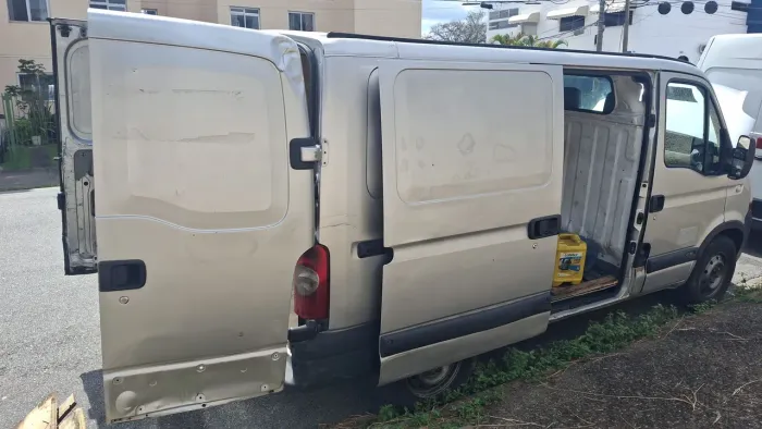 Renault Master 2.5 DCI 16V 115cv 16L Diesel 2010