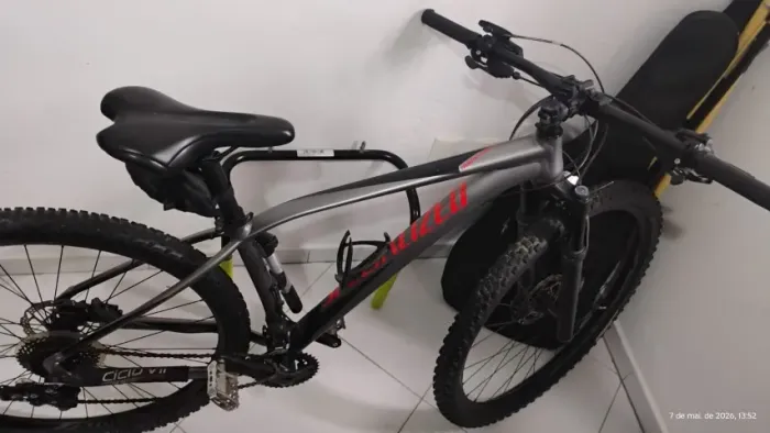 Bike Specialized 17" RockHopper Expert 29
