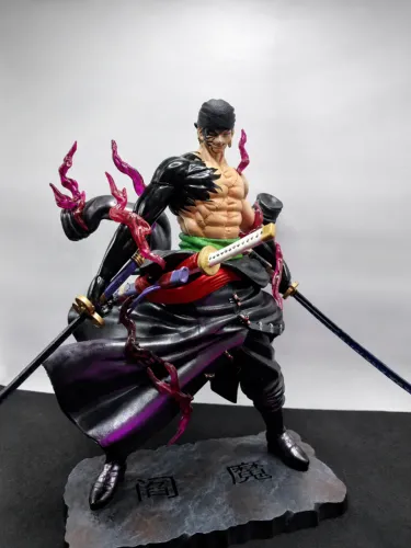 Roronoa Zoro 24cm - Figure One Piece