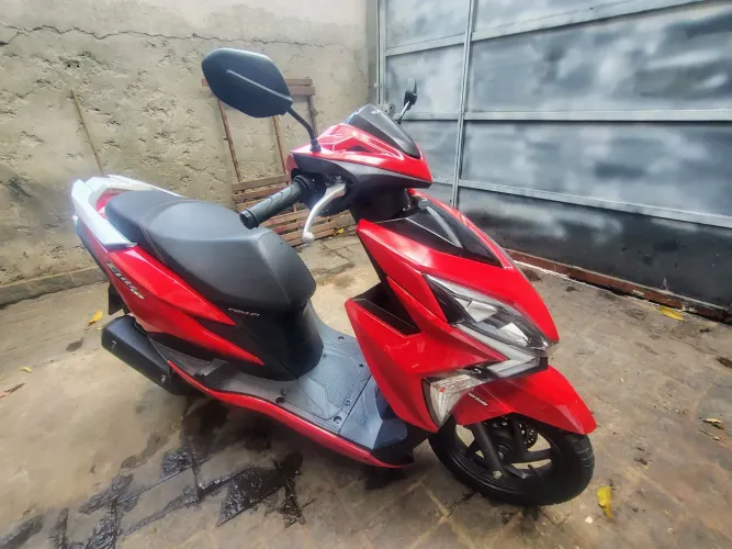Honda elite pra vender rápido 10.700