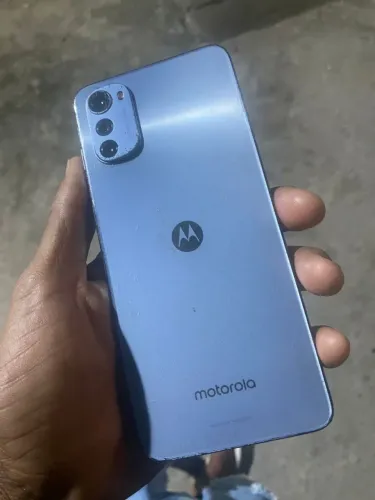 Moto E32