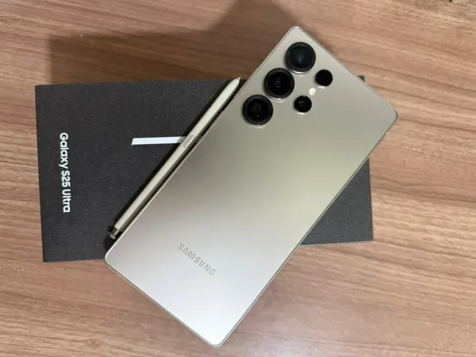 Samsung Galaxy S25 Ultra