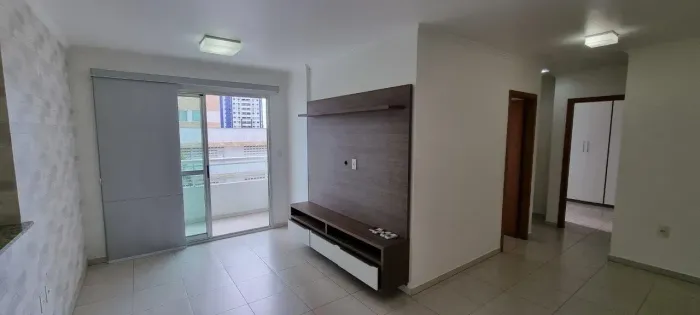 Apartamento para aluguel tem 67 metros quadrados com 2 quartos