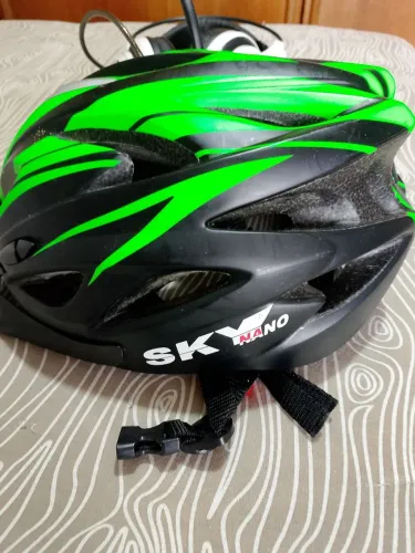 Capacete