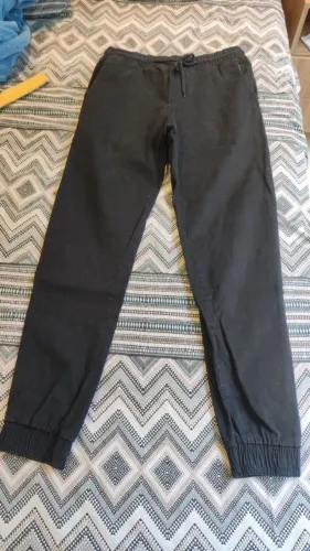 Calça Modelo Jogger Preta - Tamanho M