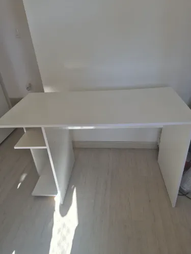 Mesa de computador - Desktop