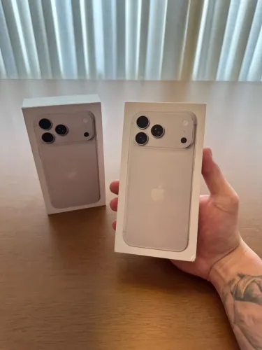 iPhone 18 pro max prata 256 gb lacrado