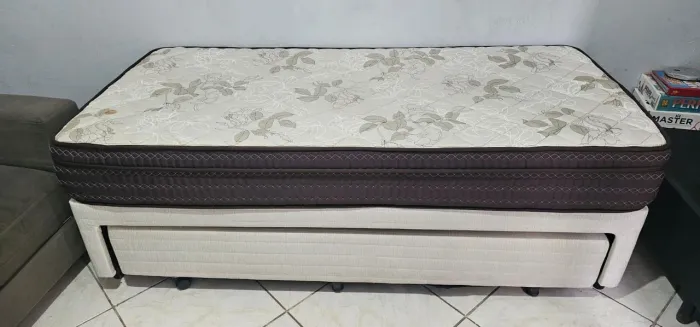 Cama box solteiro com cama auxiliar 