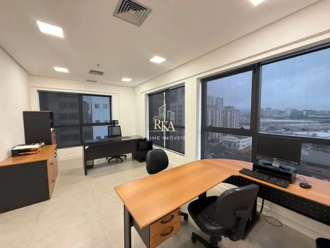 Sala comercial com 54m² e 1 vaga para locação no edifício New Work Tower Alphavi