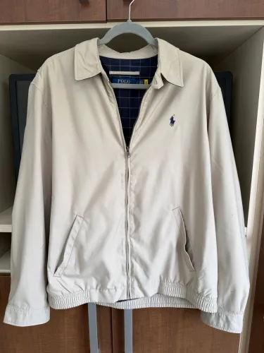 Vendo casaco jaqueta POLO RALPH LAUREN. Tam G. Pouquissimo uso. Estado de Novo