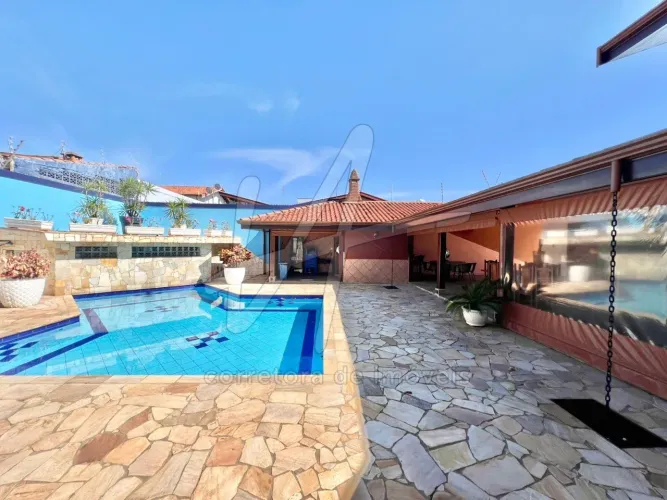 Casa 3 Dormitórios 1 suíte Master no Jardim Palmeiras em Sumaré terreno de 600 m²
