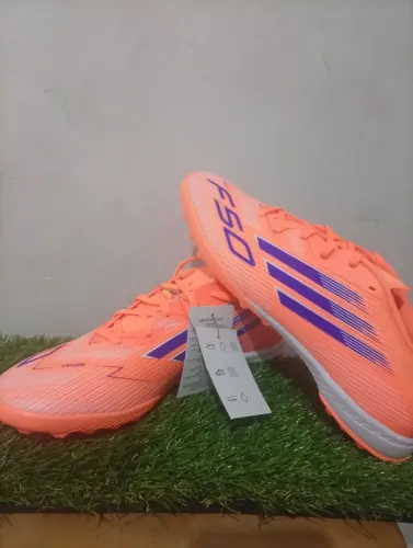 Chuteira F50 Adidas original tamanho 43