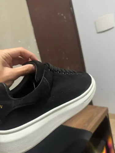 ALEXANDER MCQUEEN PRETO CAMURÇA