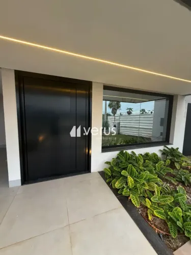 CASA CONDOMÍNIO para aluguel, 4 quartos, 4 suítes, 4 vagas, NOVA UBERLANDIA - Uberlândia/M