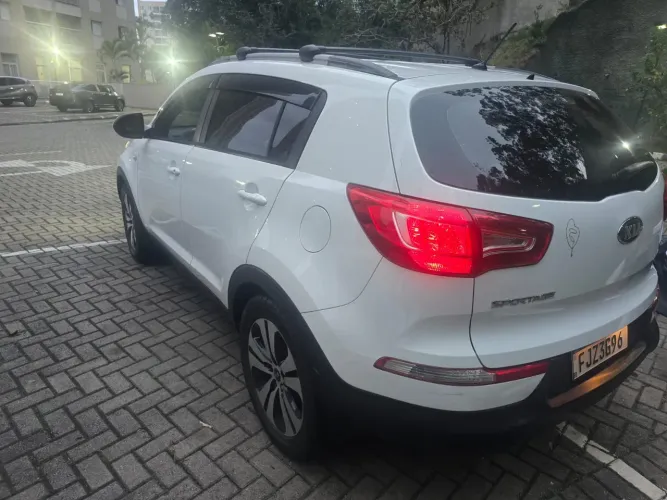 Kia Motors Sportage LX 2.0 16v/ 2.0 16V Flex Aut. 2014