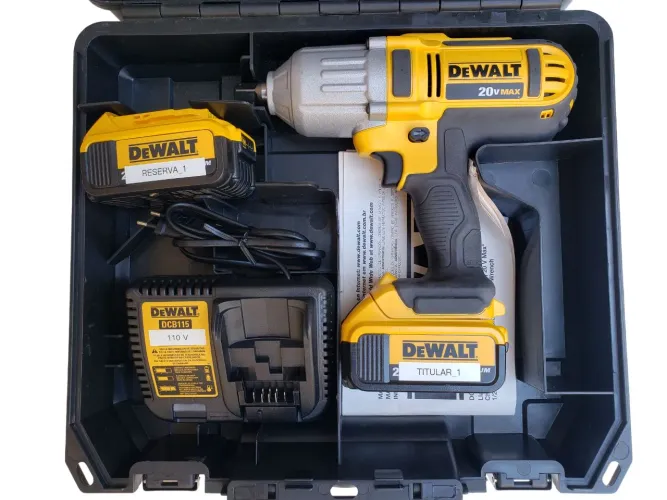 Chave de Impacto 1/2 Pol. Dewalt DCF889M2 Com Carregador