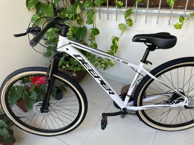Bicicleta Deeper 29 alumínio shimano nova