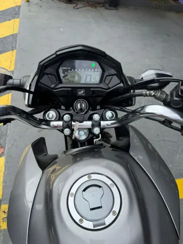 Moto disponível