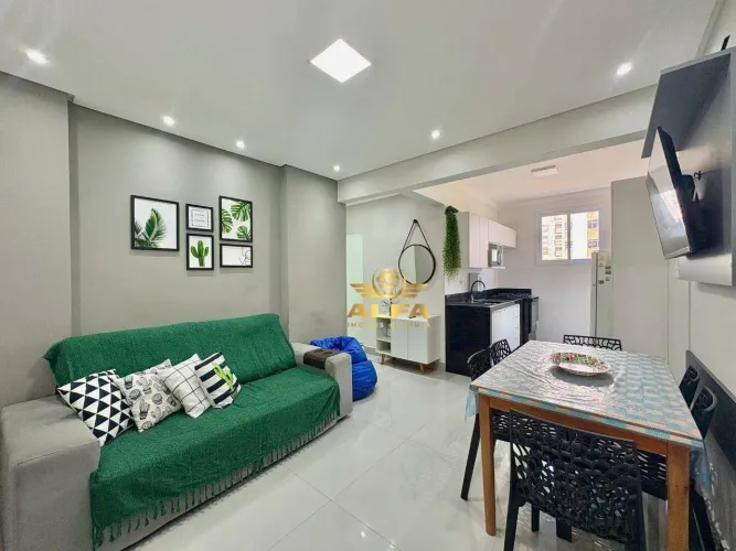 Apartamento Reformado na Quadra do Mar na Praia das Pitangueiras Alfa Imóveis Guarujá