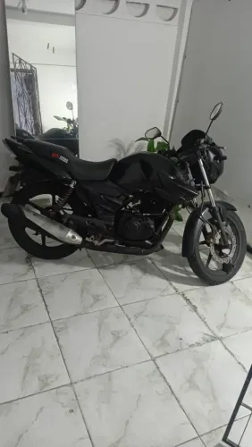 OPORTUNIDADE ÚNICA: APACHE 150 PRETA IMPECÁVEL! 