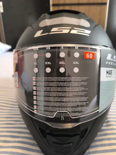 Capacete LS2 storm novo