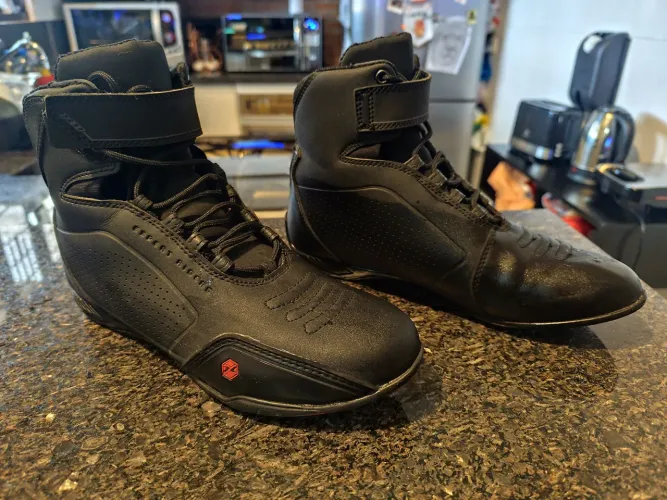 Bota x11 fuse 2
