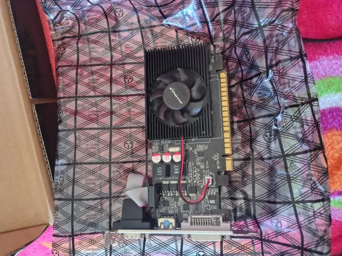 Gt610 ddr3 da Nvidia 