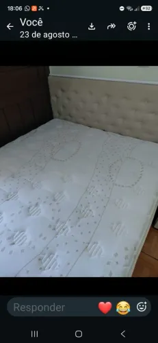 Cama de casal semi nova
