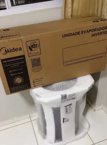 Ar condicionado Midea AIRVOLUTION