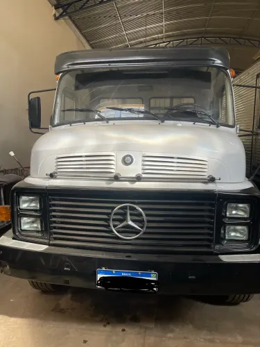 Mercedes 1113 1985/86