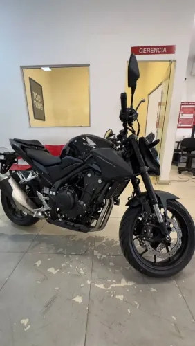 Vende-se cb 500 Hornet zero