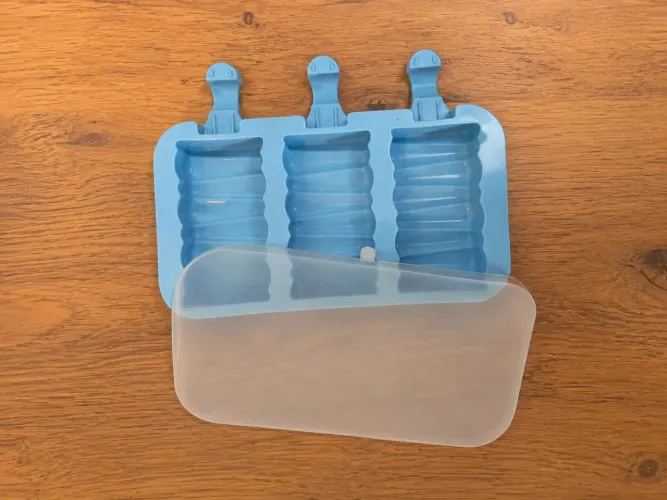 Forma de Silicone para Picolé Caseiro - 3 Picolés por Vez