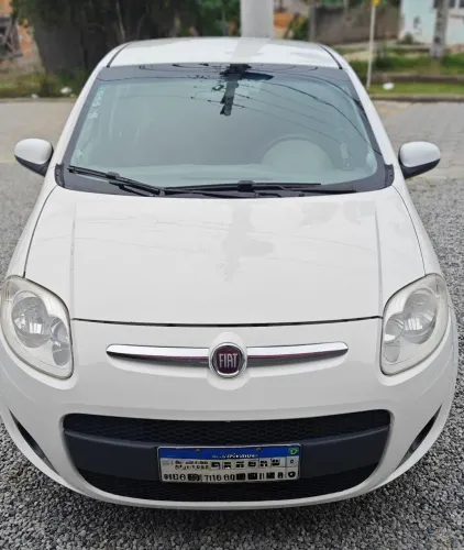 Fiat Palio Attractive 1.0 EVO Fire Flex 8V 5P 2013