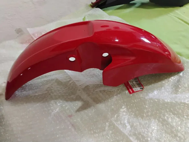 Paralama Titan ou fan 150 2010 original Honda 