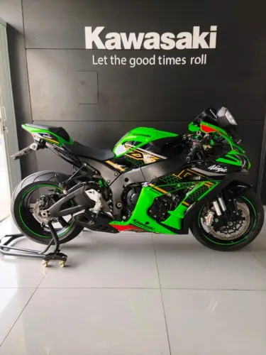 KAWASAKI ZX 10R
