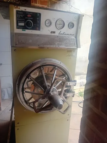 Autoclave Automático Luferco 120 Lts 220V trifásico