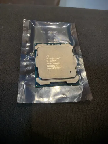 Intel Xeon 2630 V4