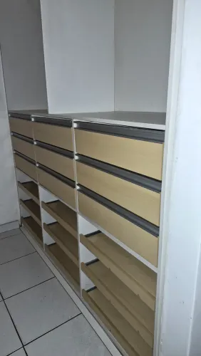 Armário mdf em perfeito estado