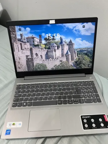 Vende-se Notebook Lenovo ideapad 3i