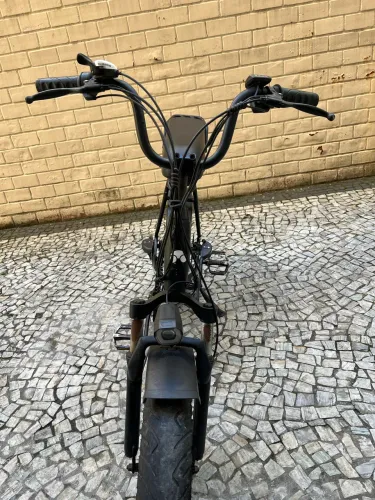 Bicicleta Lev Cruiser - Bateria danificada