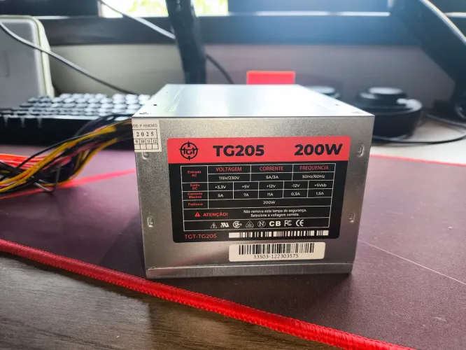 Fonte ATX TGT 200W TG205 Bivolt - Excelente Estado (Seminova!)
