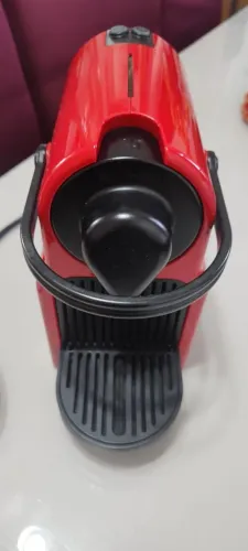 Máquina de café Nespresso essenza mini