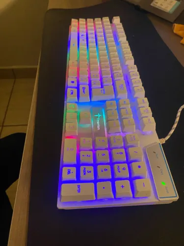 Teclado Gamer Semi-Mecânico Titorion Branco RGB - Seminovo