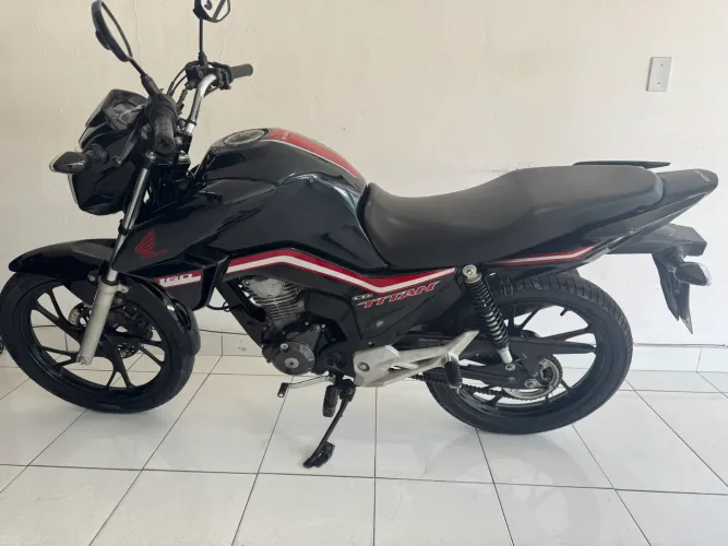 HONDA TITAN 160cc - ANO 2021 - OPORTUNIDADE
