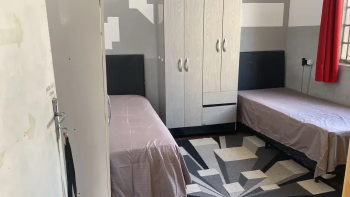 ? Quartos para Rapazes no Centro de Sorocaba | Tudo Incluso a partir de R$ 580