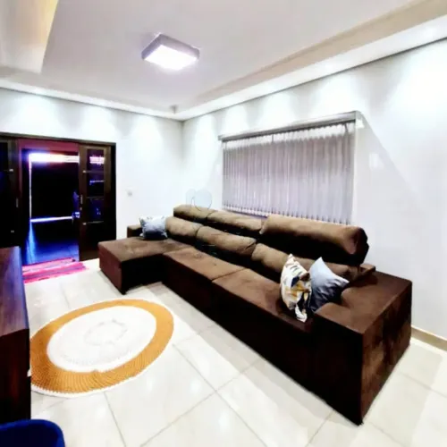 Casa térrea de 175m² com 02 quartos à venda - Parque Residencial Lascala em Brodowski
