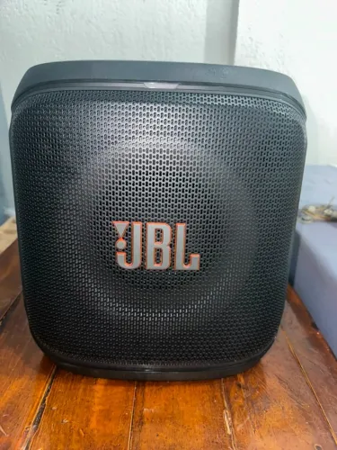 Caixa de Som JBL Partybox Encore Essential 2