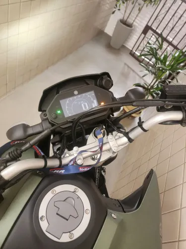 Xtz 250 lander sem detalhes com 214 km